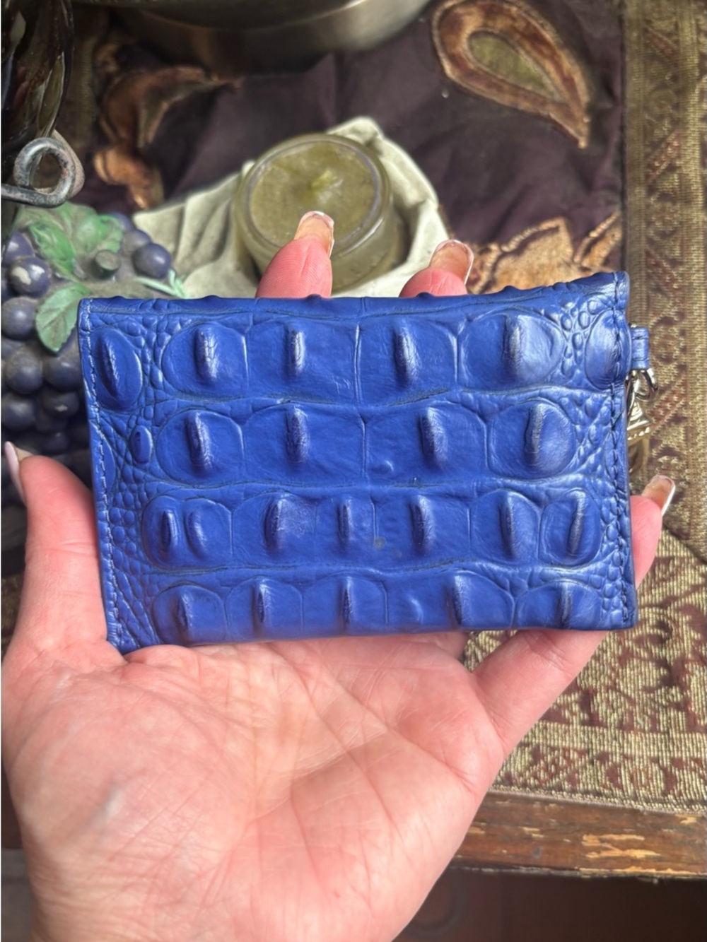 Authentic Brahmin Cobalt Croc-Embossed Leather snap flap Card Case w keychain - Picture 3 of 8